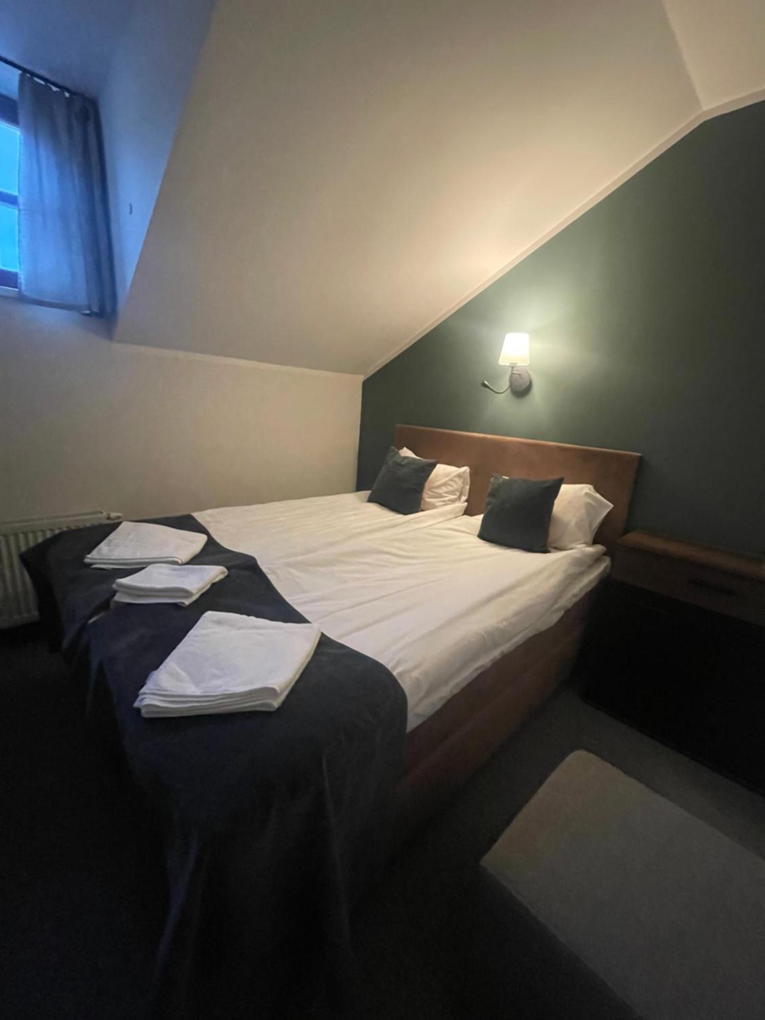 Apple Economy Hotel Kaunas Dış mekan fotoğraf