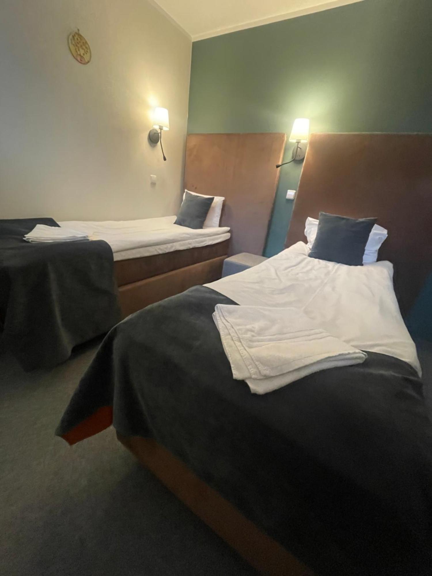 Apple Economy Hotel Kaunas Dış mekan fotoğraf
